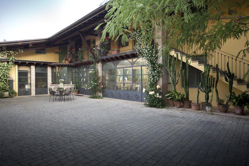 Agriturismo Corte Gaia 卡斯蒂廖内德莱斯蒂维耶雷 外观 照片